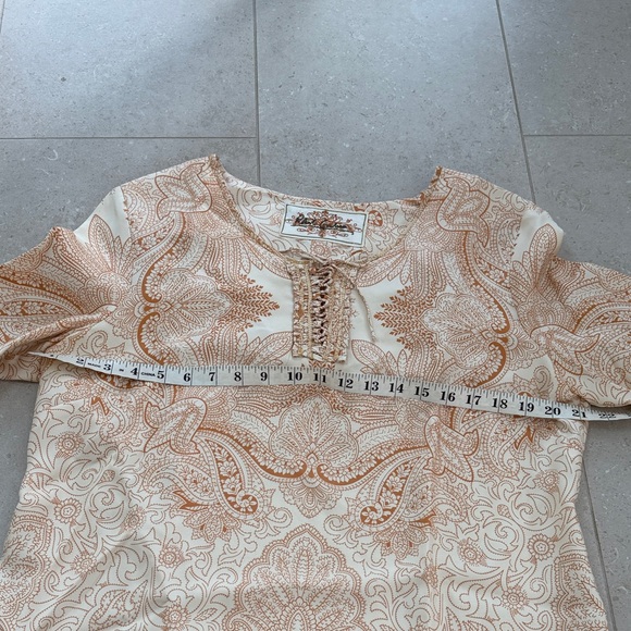 Robert Graham Women's Paisley Blouse - Picture 5 of 6